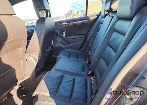 2010 Volkswagen Gti z USA, uszkodzony, nr VIN WVWHV7AJ6AW102535